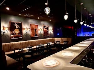 Uptown Lounge place picture